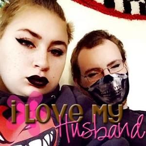 Meet your Posher, Cara